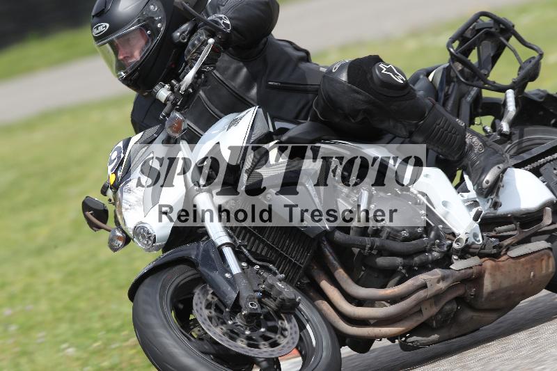 /Archiv-2025/10 23.04.2025 Cornu Master School ADR/rot-rouge/29